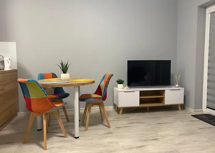 Urocza I Nowoczesna Kawalerka - W Poblizu Centrum 公寓