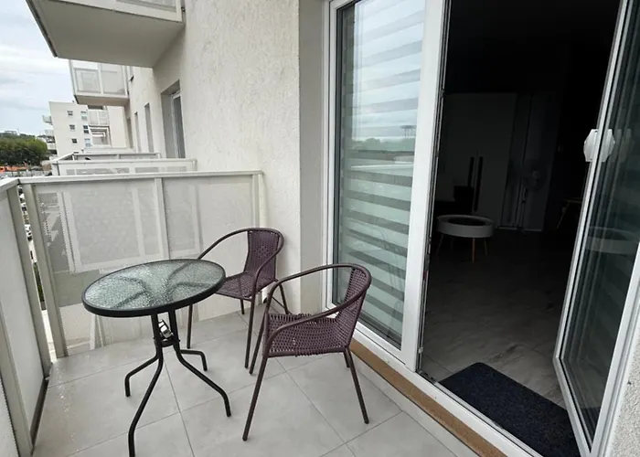 Apartment Urocza I Nowoczesna Kawalerka - W Poblizu Centrum